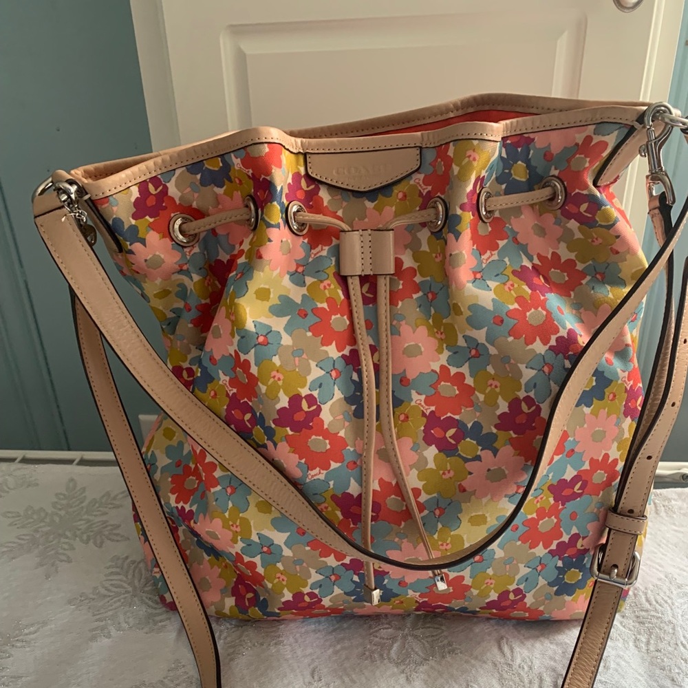 Coach purse - Rare - Flower multicolor EUC
